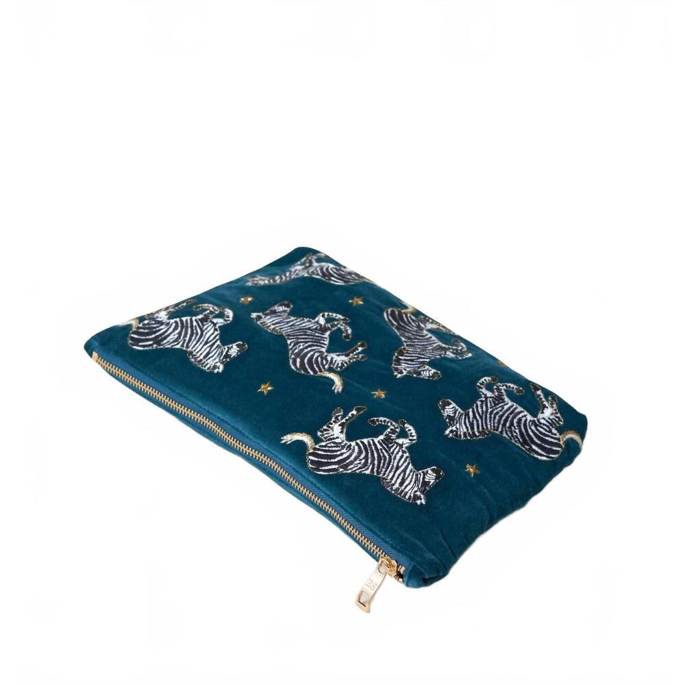 NEW ELIZABETH SCARLETT women's zebra everyday pouch in teal - Picture 4 of 6